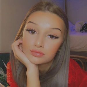 Meet your Posher, Savannah